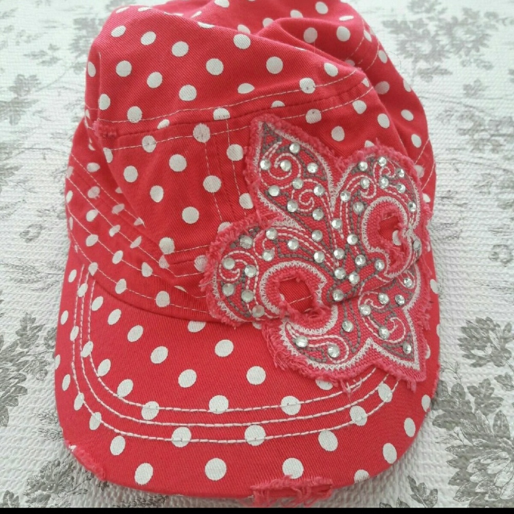 Polka dot hat
